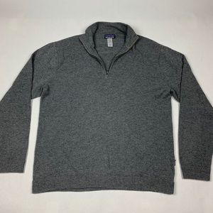 Patagonia Men’s Gray Lambswool 1/4 Zip Sweater
